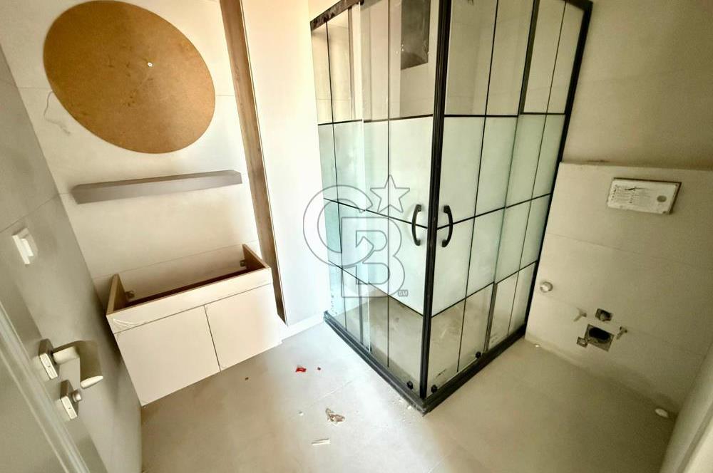 İNCEK'TE CADDE ÜZERİ MERKEZİ KONUMDA SIFIR 2+1 DUBLEX