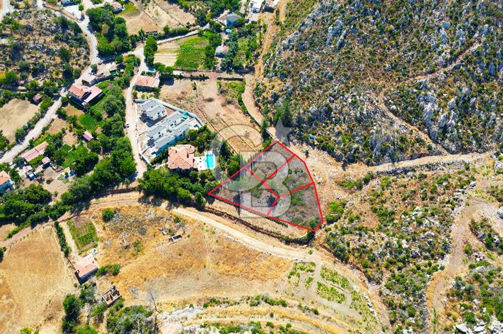 Muğla Marmaris Turunç Dereözü Mevkinde Satılık Arsa