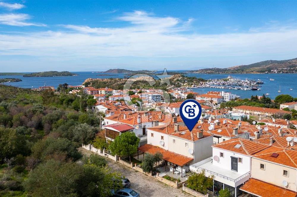 Eski Foça Atatürk Mah. Site İçerisinde Satılık 2+1 Dubleks Villa