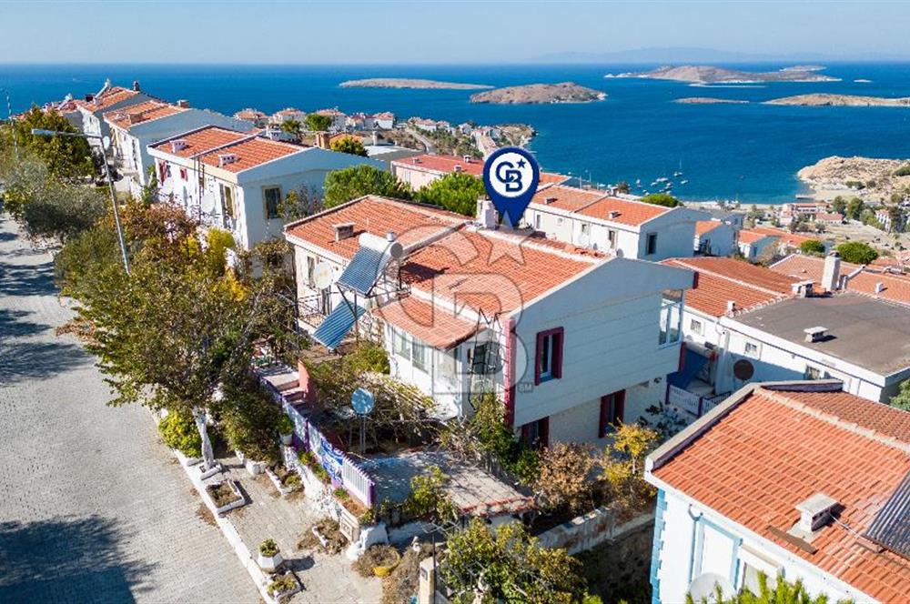 Foça Denizkent Sitesinde Satılık 2+1 Dubleks