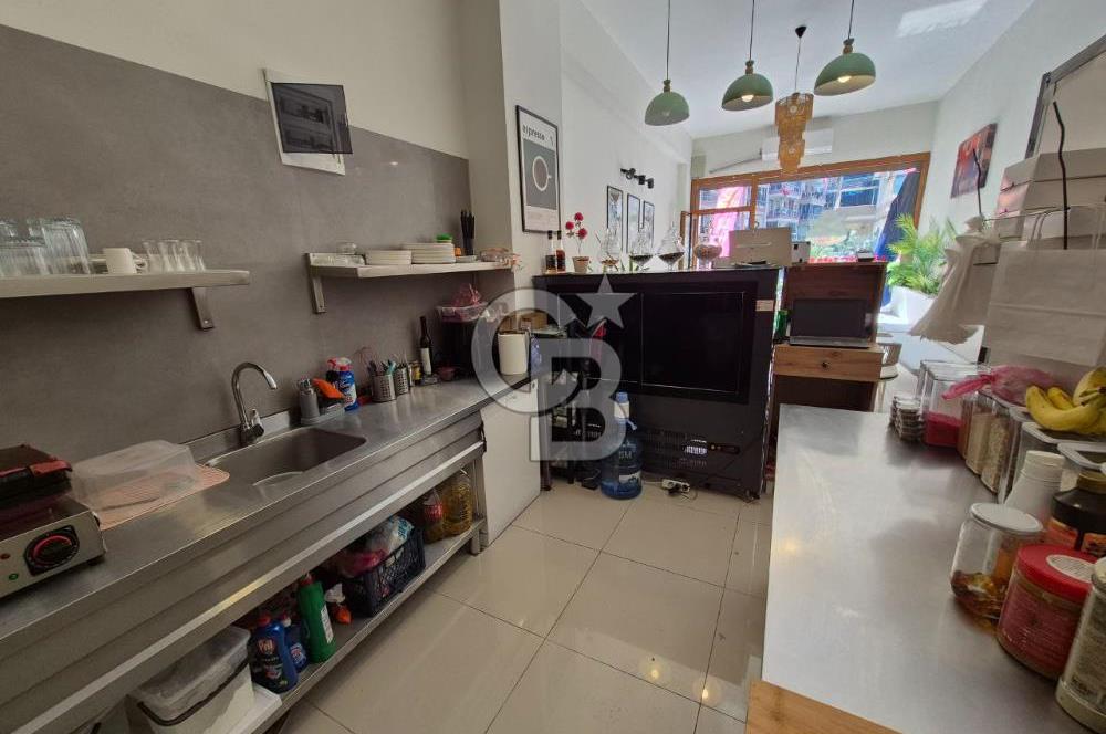 KARŞIYAKA ŞEMİKLER MERKEZ LÜKS BİNADA SATILIK DÜKKAN