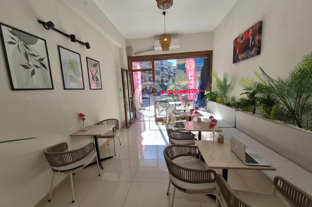 KARŞIYAKA ŞEMİKLER MERKEZ LÜKS BİNADA SATILIK DÜKKAN