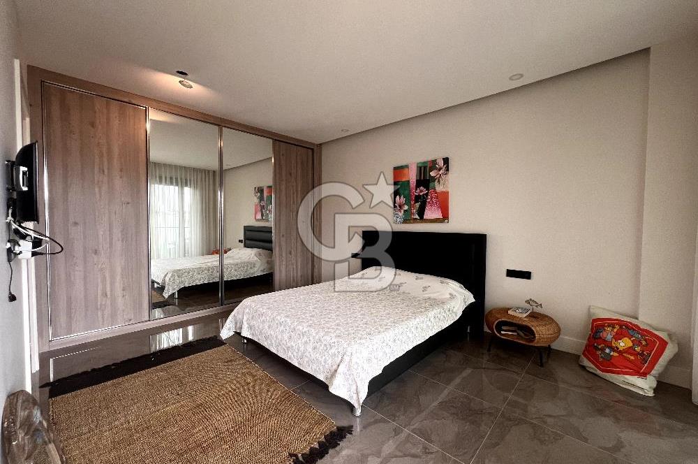 BODRUM GÜNDOĞAN DENİZE SIFIR EMSALSİZ 7+1 SATILIK VİLLA