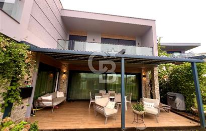 BODRUM GÜNDOĞAN DENİZE SIFIR EMSALSİZ 7+1 SATILIK VİLLA