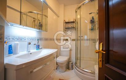 DRAGOS'TA ÇOK ÖZEL KONUMDA SAHİLE 200 METRE MESAFEDE 4 KATLI VİLLA