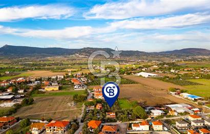 Foça Bağarası Hacıveli Mah. Satılık Kargir Evli Arsa