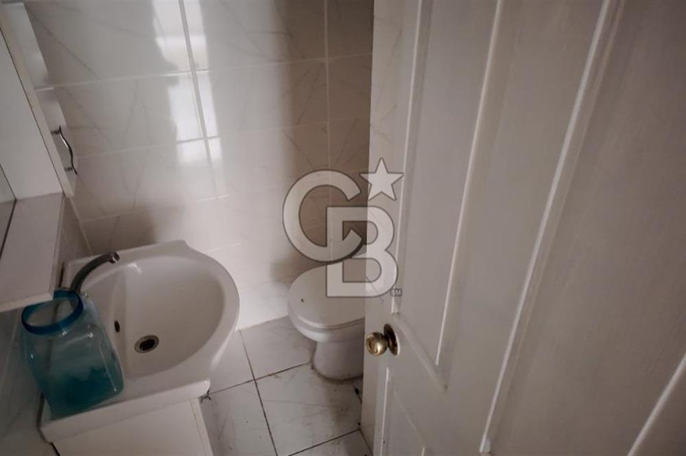 Göztepe, Mithatpaşa Cad., Merkezi Lokasyon, Satılık Dükkan