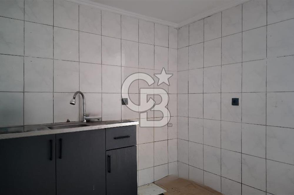 Göztepe, Mithatpaşa Cad., Merkezi Lokasyon, Satılık Dükkan