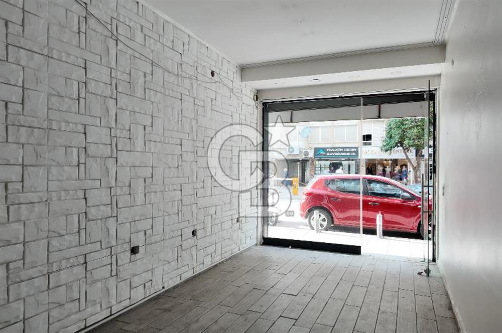 Göztepe, Mithatpaşa Cad., Merkezi Lokasyon, Satılık Dükkan