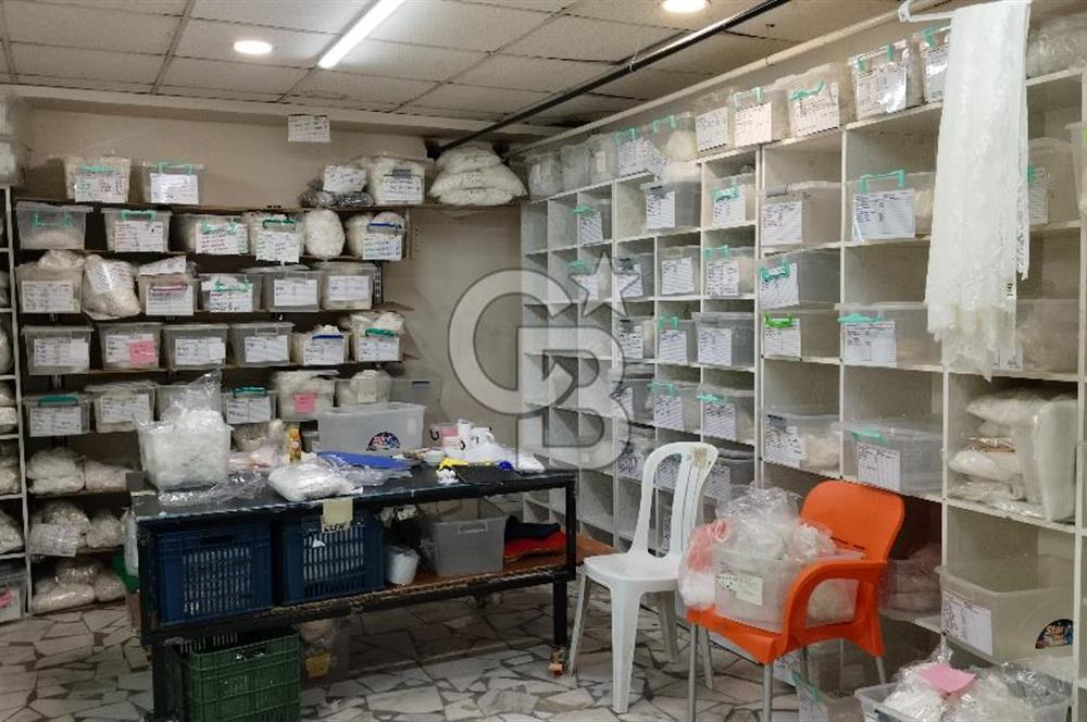 İzmir, Bornova, Çamdibi, 1.150 m2 Kiralık Atölye