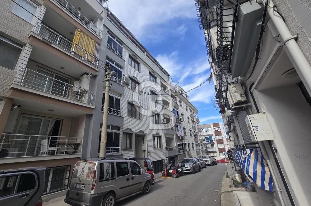 ALİAĞA MERKEZDE DENİZ MANZARALI TERASLI 4+2 DUBLEKS DAİRE!