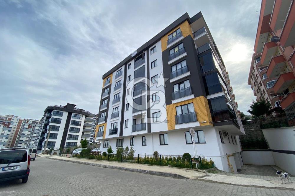 SÖĞÜTLÜ MAH. MÜKEMMEL KONUM GENİŞ SATILIK DAİRE
