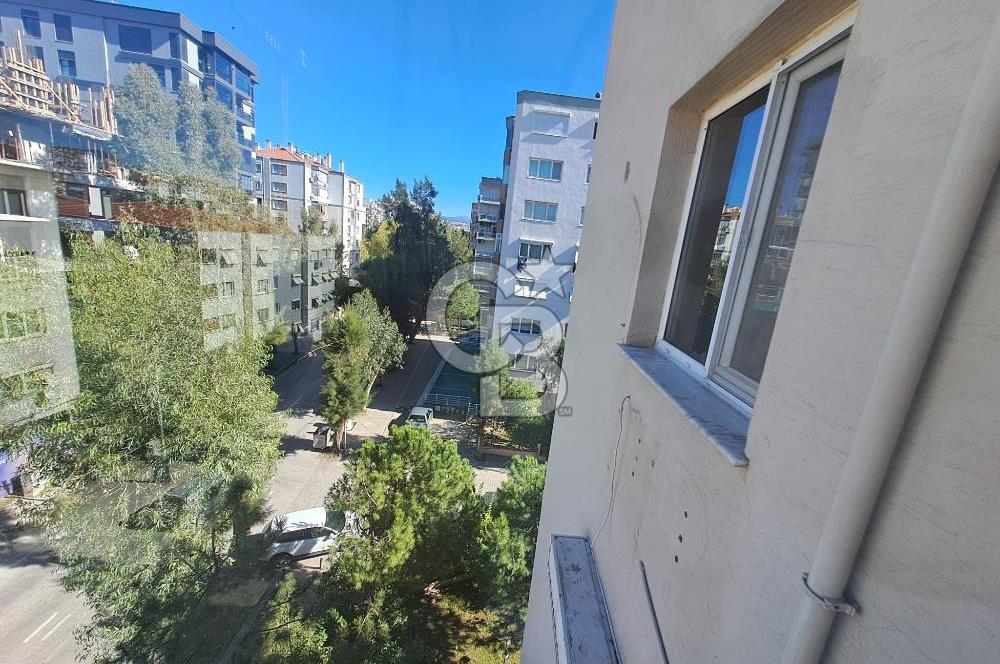 Manavkuyu´ da Kiralık 3+1 Bakımlı Ferah Daire 