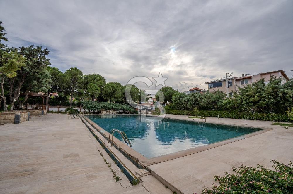 URLA ŞİRİNKENT TRİPLEKS 4+1 HAVUZLU SATILIK VİLLA