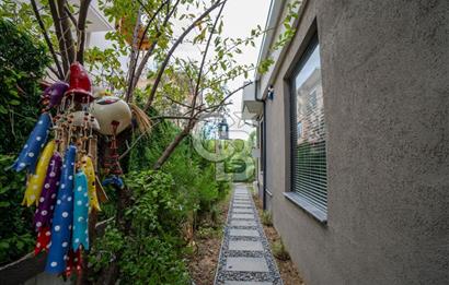 URLA ŞİRİNKENT TRİPLEKS 4+1 HAVUZLU SATILIK VİLLA