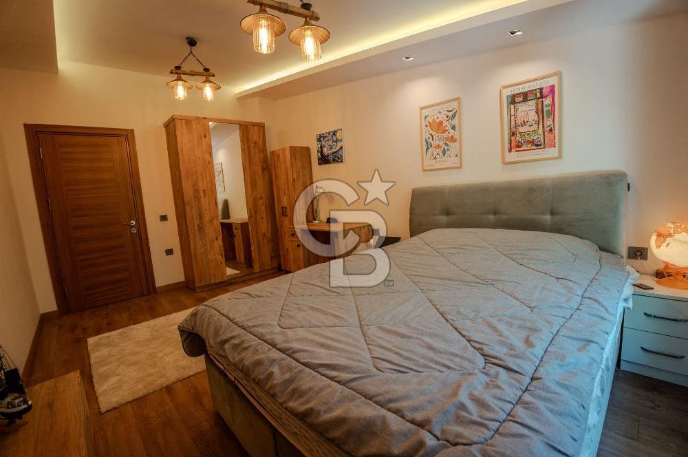 URLA ŞİRİNKENT TRİPLEKS 4+1 HAVUZLU SATILIK VİLLA