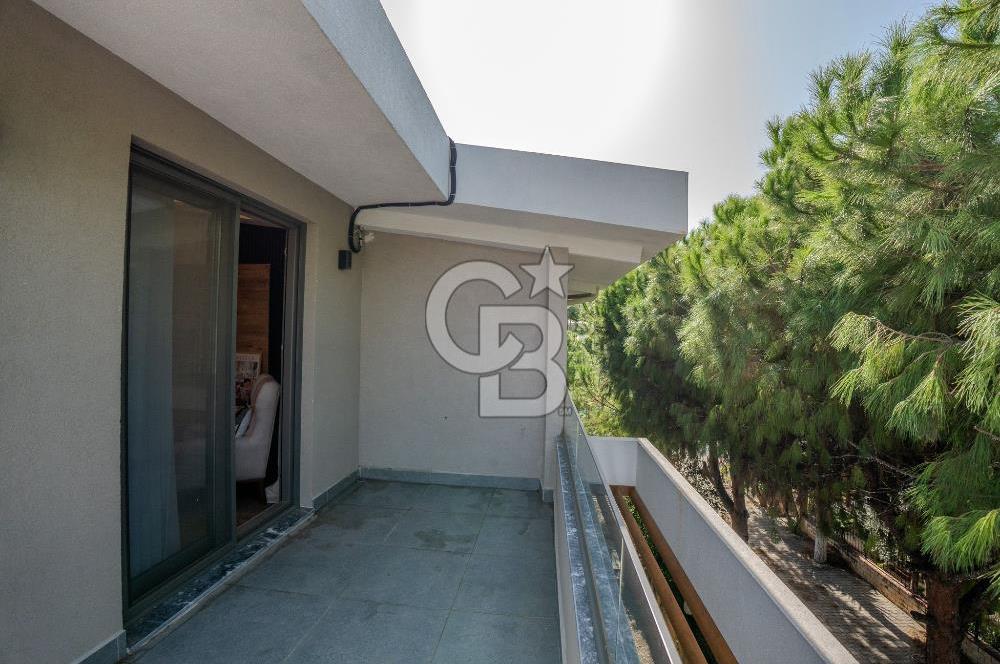 URLA ŞİRİNKENT TRİPLEKS 4+1 HAVUZLU SATILIK VİLLA