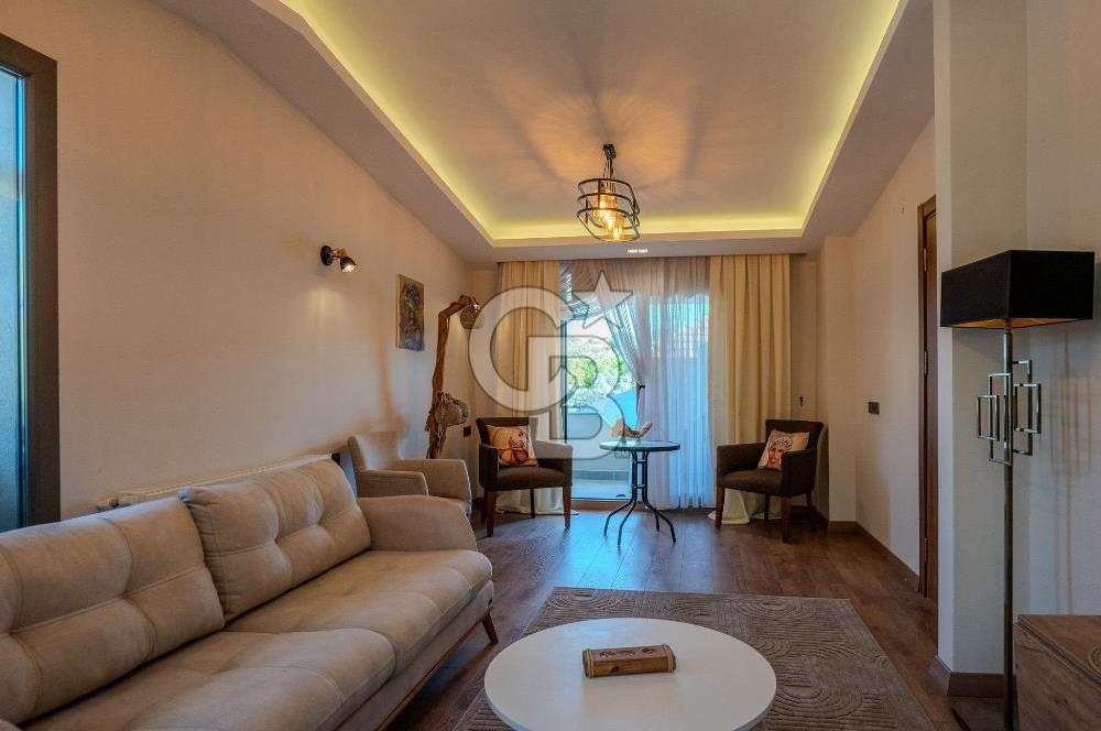 URLA ŞİRİNKENT TRİPLEKS 4+1 HAVUZLU SATILIK VİLLA