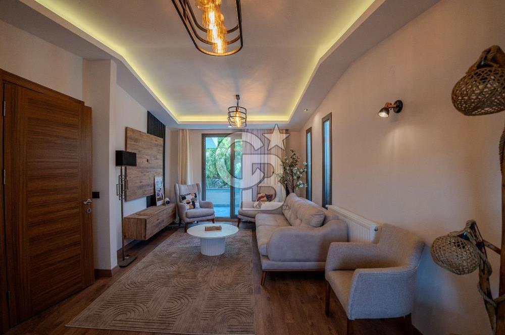 URLA ŞİRİNKENT TRİPLEKS 4+1 HAVUZLU SATILIK VİLLA