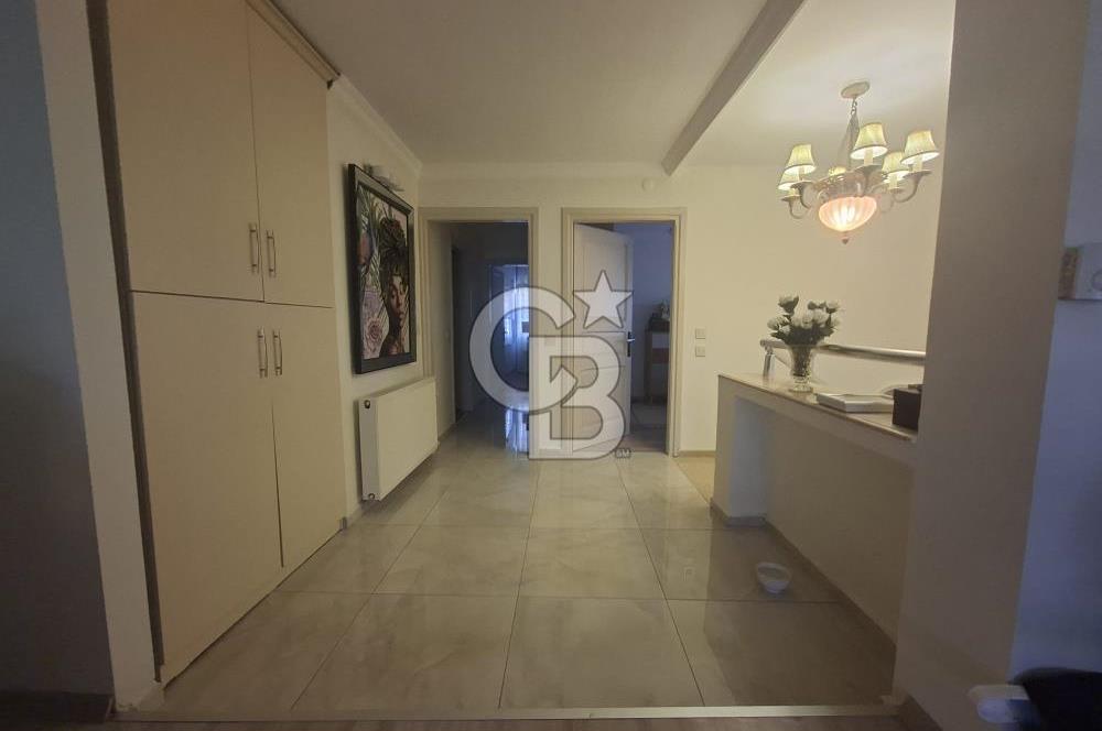 Bostanlı'nın Kalbinde 3+2 Ferah Dubleks Prestijli Yaşam