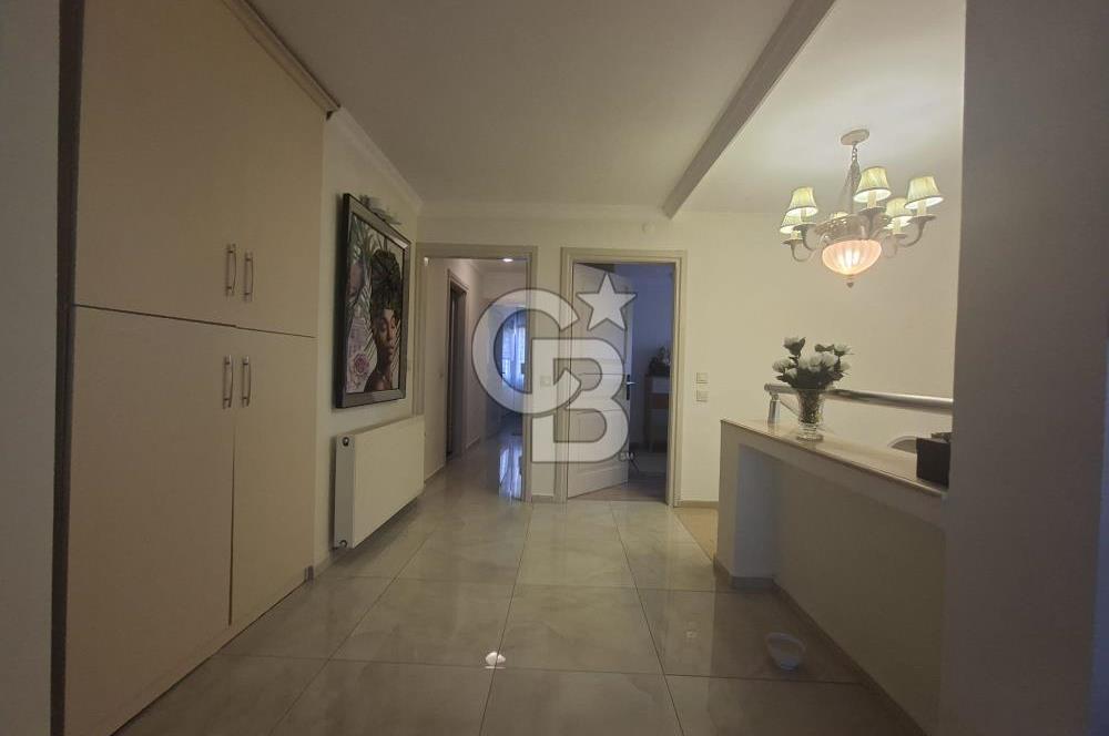 Bostanlı'nın Kalbinde 3+2 Ferah Dubleks Prestijli Yaşam