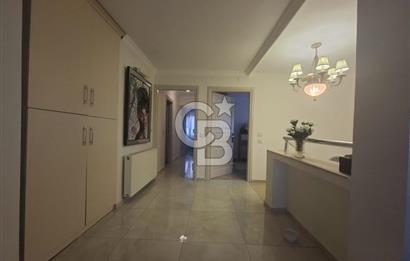 Bostanlı'nın Kalbinde 3+2 Ferah Dubleks Prestijli Yaşam