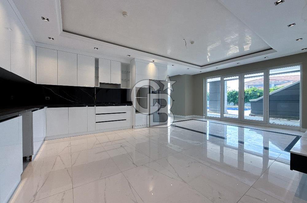 PELİCAN HİLL MALİKANELERİ FONTANA MODEL LÜX 9+2 SATILIK VİLLA