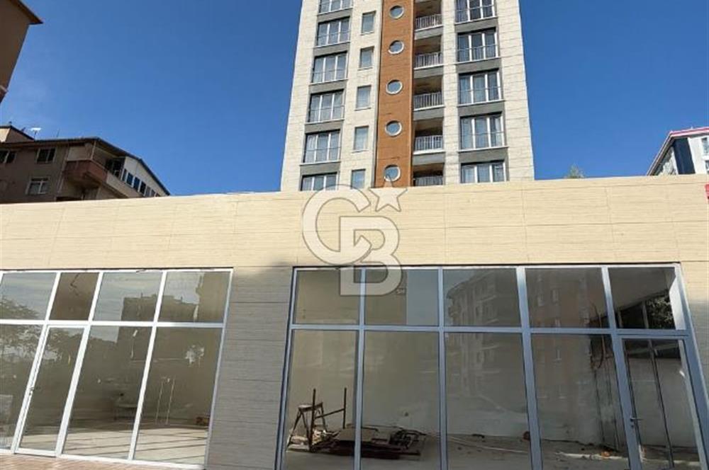 Kartal Karlıktepe'de Depolu bağımsız ruhsatlı 350 m2 Dükkan