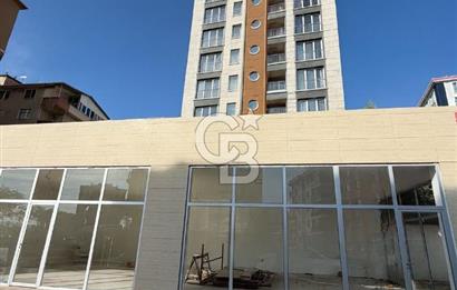 Kartal Karlıktepe'de Depolu bağımsız ruhsatlı 350 m2 Dükkan