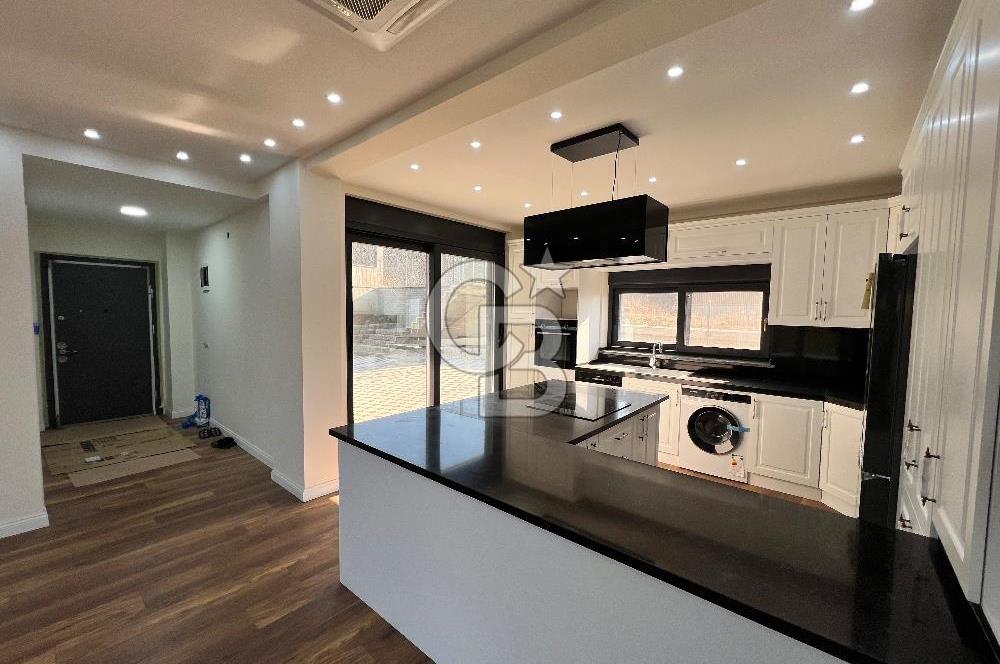 BURSA MUDANYA GÖYNÜKLÜ'de DENİZ MANZARALI SATILIK VİLLA ve ARAZİ