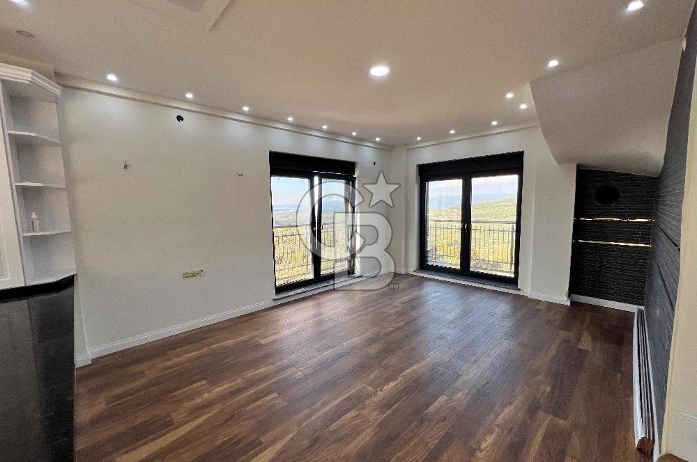 BURSA MUDANYA GÖYNÜKLÜ'de DENİZ MANZARALI SATILIK VİLLA ve ARAZİ