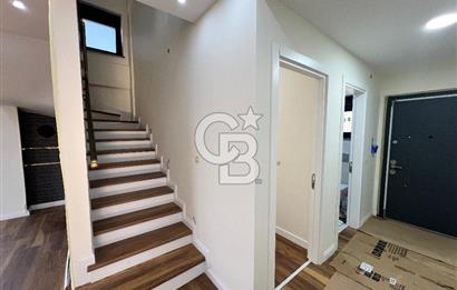 BURSA MUDANYA GÖYNÜKLÜ'de DENİZ MANZARALI SATILIK VİLLA ve ARAZİ