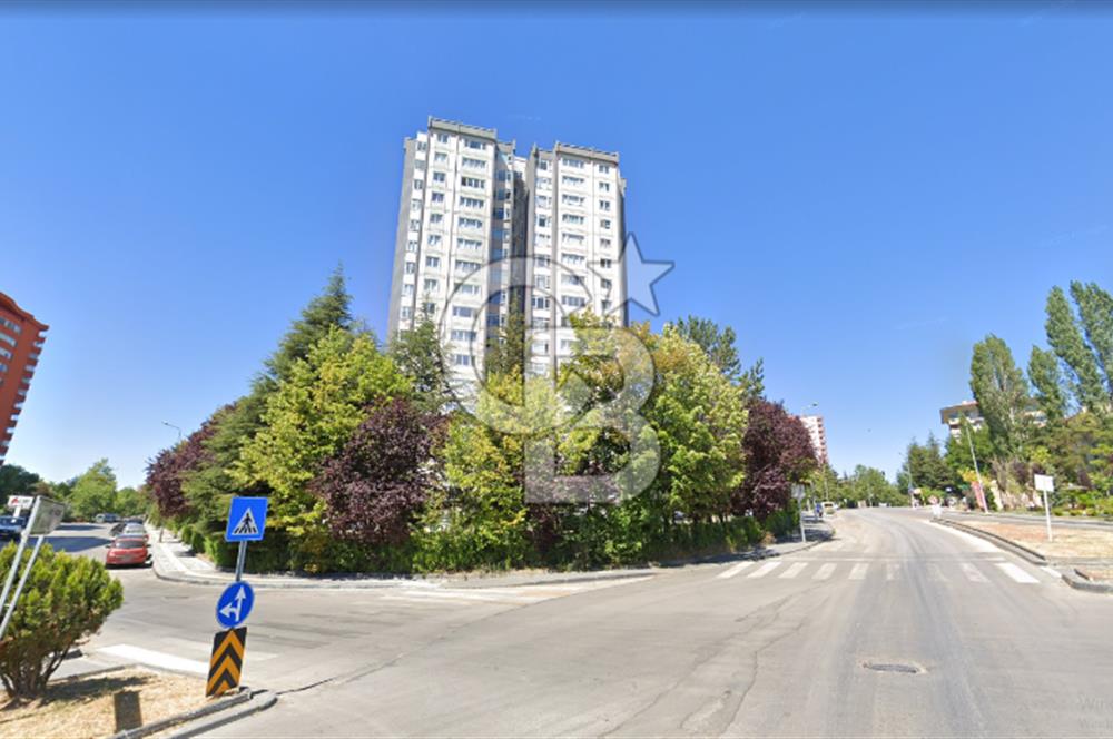 Oran'da Akın 1 Sitesinde 3+1 Satılık Harika Lokasyonda Daire