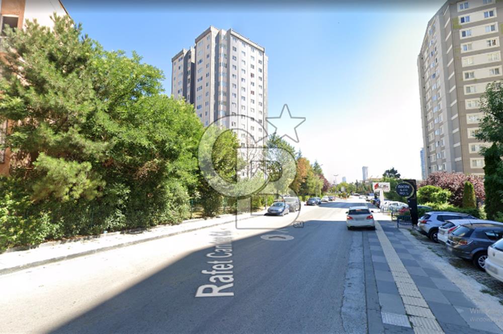 Oran'da Akın 1 Sitesinde 3+1 Satılık Harika Lokasyonda Daire