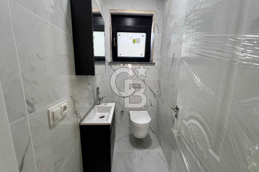 BURSA MUDANYA GÖYNÜKLÜ'de DENİZ MANZARALI SATILIK VİLLA ve ARAZİ