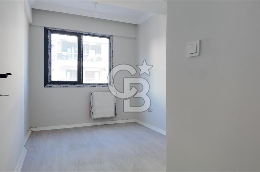 Bornova, Erzene Mah., Merkezi Lokasyon, Satılık 2+1 Daire