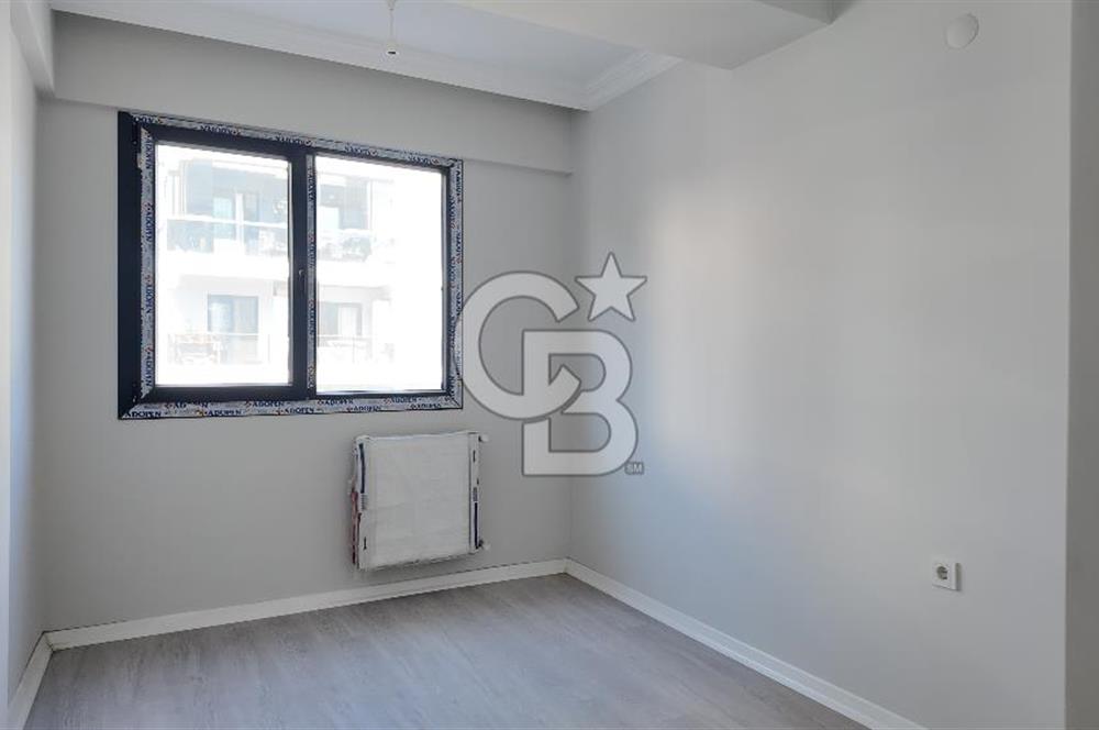 Bornova, Erzene Mah., Merkezi Lokasyon, Satılık 2+1 Daire