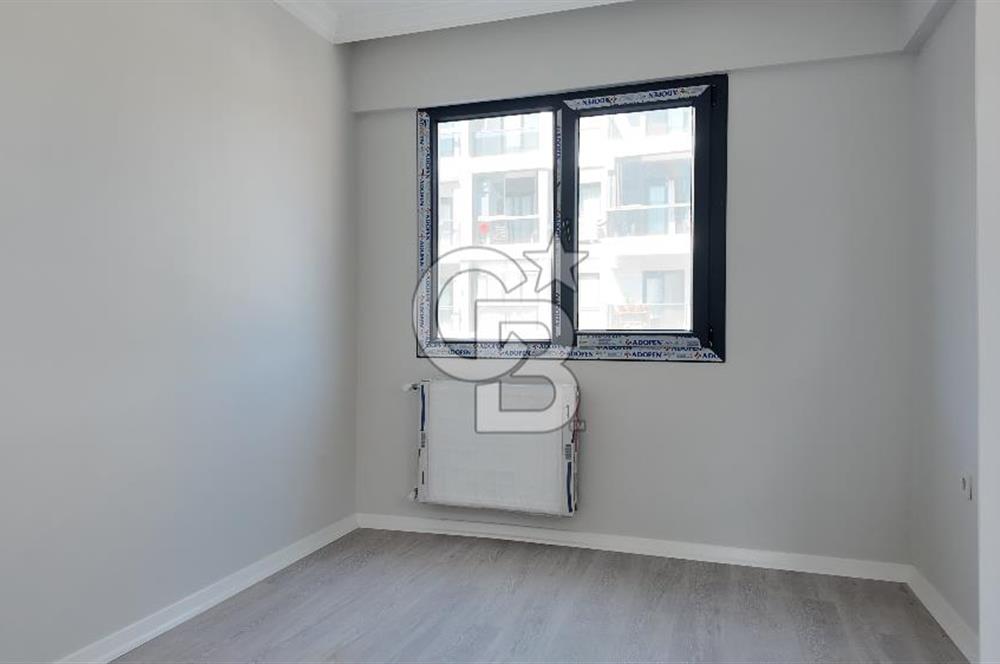 Bornova, Erzene Mah., Merkezi Lokasyon, Satılık 2+1 Daire