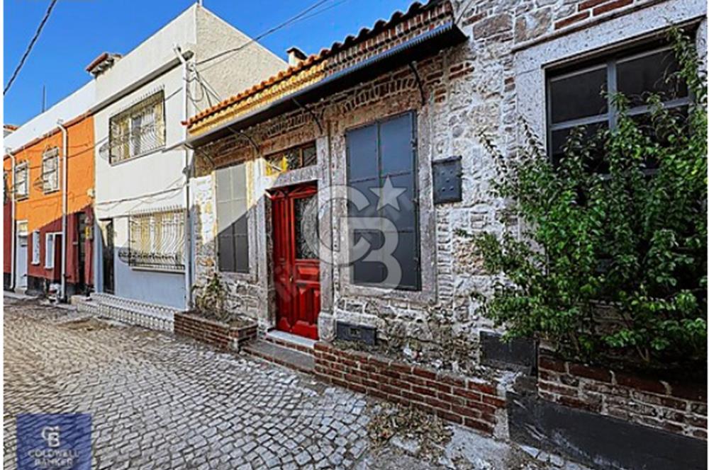 Ayvalık İsmetpaşa'da Restorasyonu Tamamlanmış Satılık Rum Evi