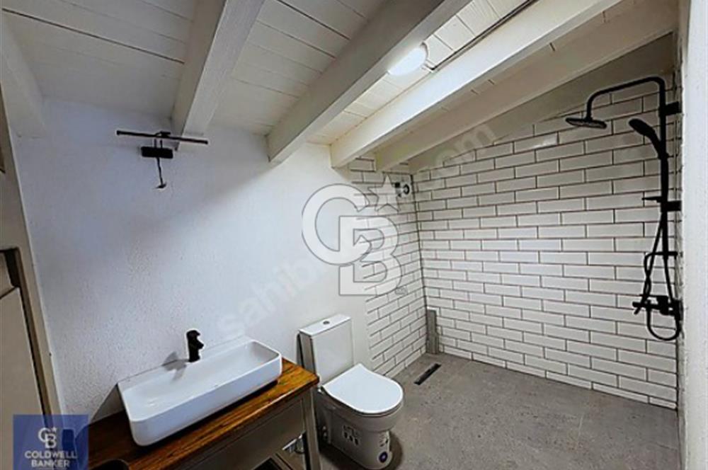 Ayvalık İsmetpaşa'da Restorasyonu Tamamlanmış Satılık Rum Evi