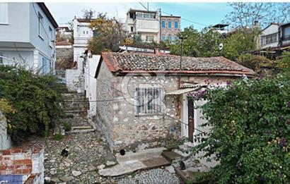 Ayvalık İsmetpaşa'da Projeli Satılık Müstakil Bina