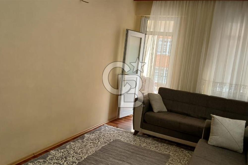 Çayırova Özgürlük Mahallesi Mehmet Akif Ersoy Caddesi'nde belediye çıkan yol üzerinde satılık 2+1 2 kat daire