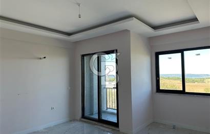 ÇANAKKALE ÇINARLIDA BUTİK SİTEDE SATILIK 4,5+1 VİLLA 