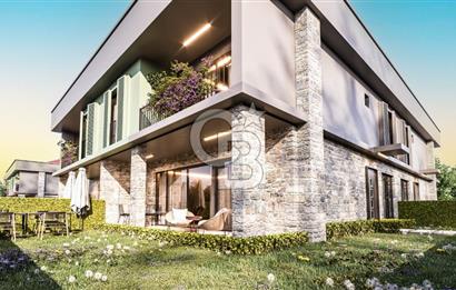 ÇANAKKALE ÇINARLIDA BUTİK SİTEDE SATILIK 4,5+1 VİLLA 