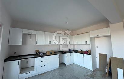 ÇANAKKALE ÇINARLIDA BUTİK SİTEDE SATILIK 4,5+1 VİLLA 