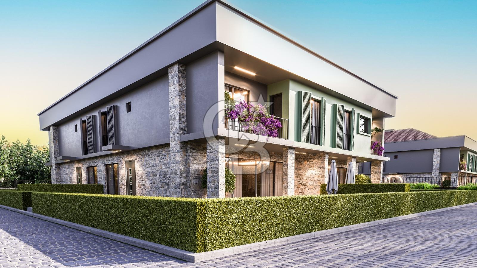 ÇANAKKALE ÇINARLIDA BUTİK SİTEDE SATILIK 4,5+1 VİLLA 