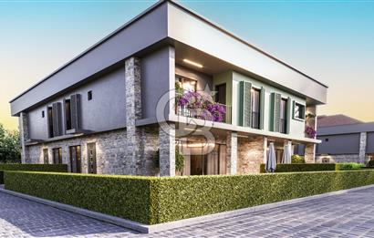 ÇANAKKALE ÇINARLIDA BUTİK SİTEDE SATILIK 4,5+1 VİLLA 