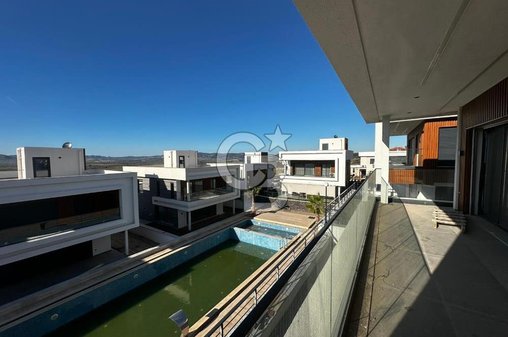 Villakent'in Eşşiz Lokasyonunda Ay Işığı Teras Evlerde Satılık Villa