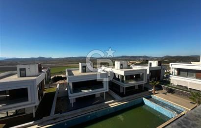 Villakent'in Eşşiz Lokasyonunda Ay Işığı Teras Evlerde Satılık Villa