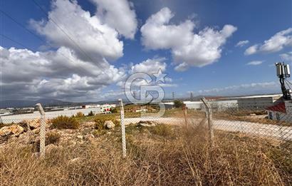 Menderes Bulgurca' da Satılık Yola Cepheli Tarla